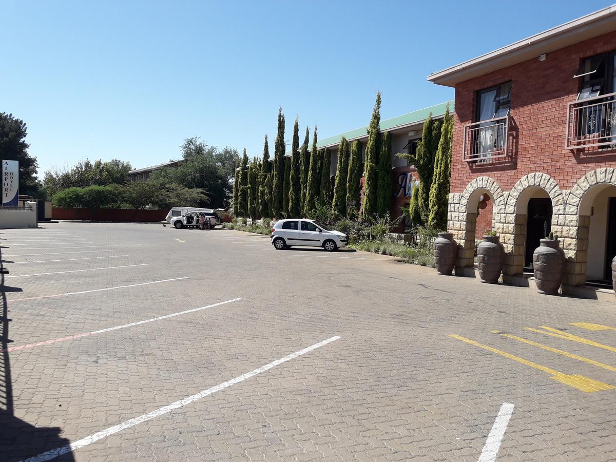 Airport Hotel Kimberley Exterior photo